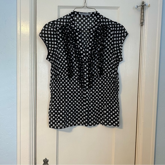 NY Collection Polka Dot Cap Sleeve V-Neck Button Down Tank w/ Ruffles Size M - Picture 2 of 10